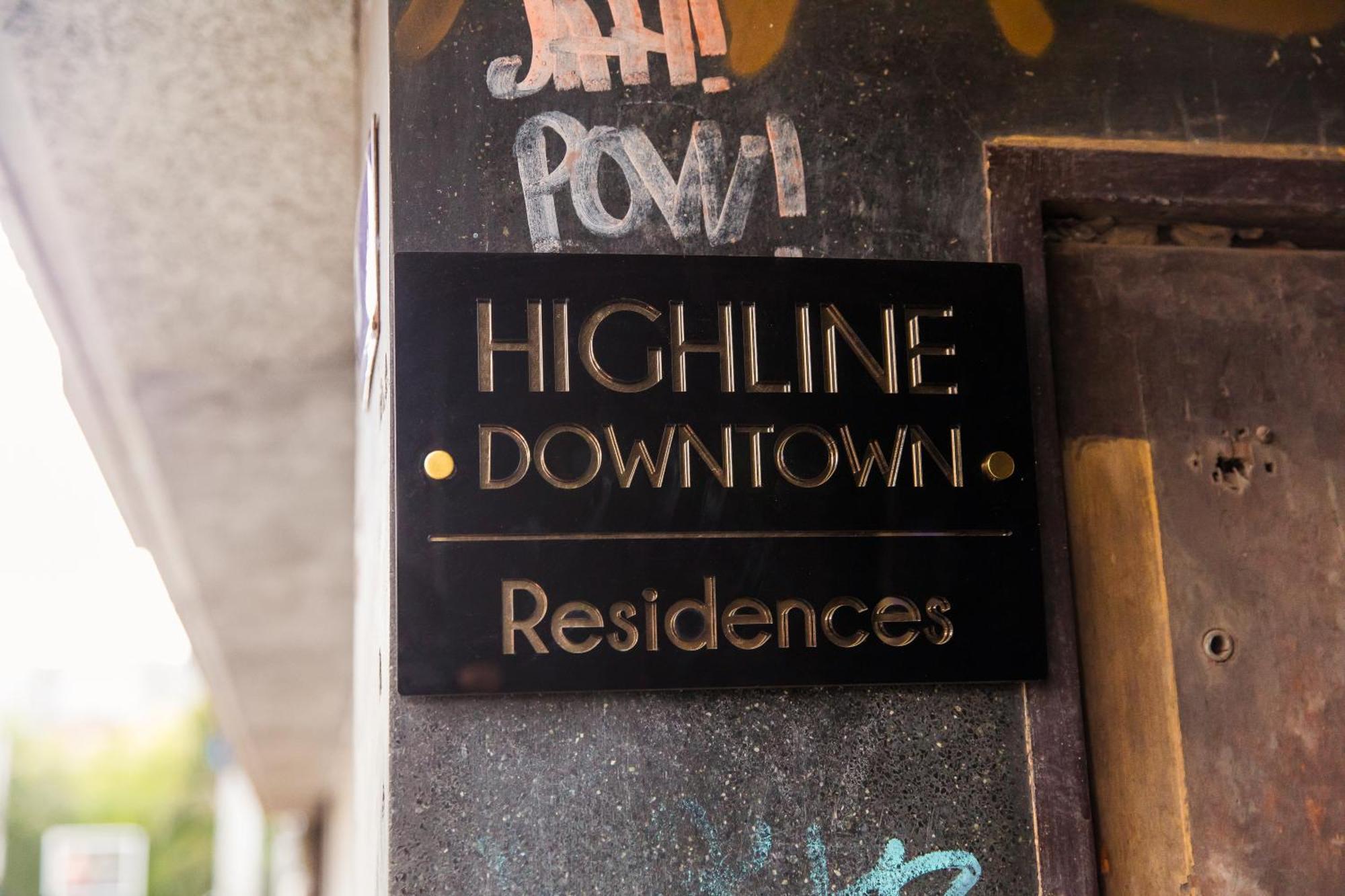 Highline Downtown Residences 6 Persons Family Apartment Bucarest Esterno foto